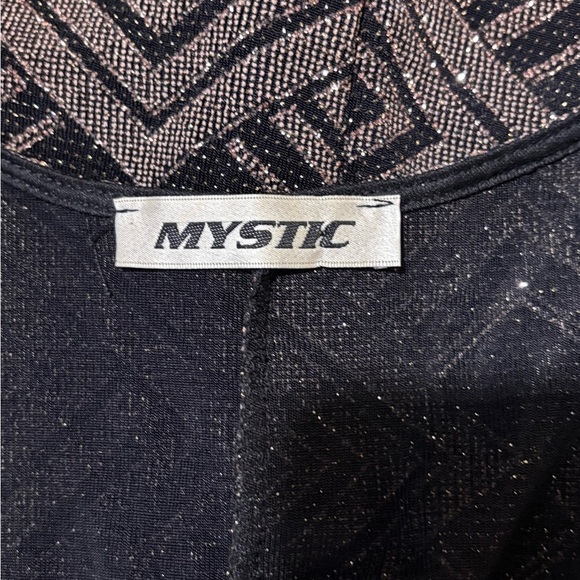 Mystic Brown Bodycon Mini Dress with Plunge Neckline and Flutter Sleeves - Picture 6 of 9